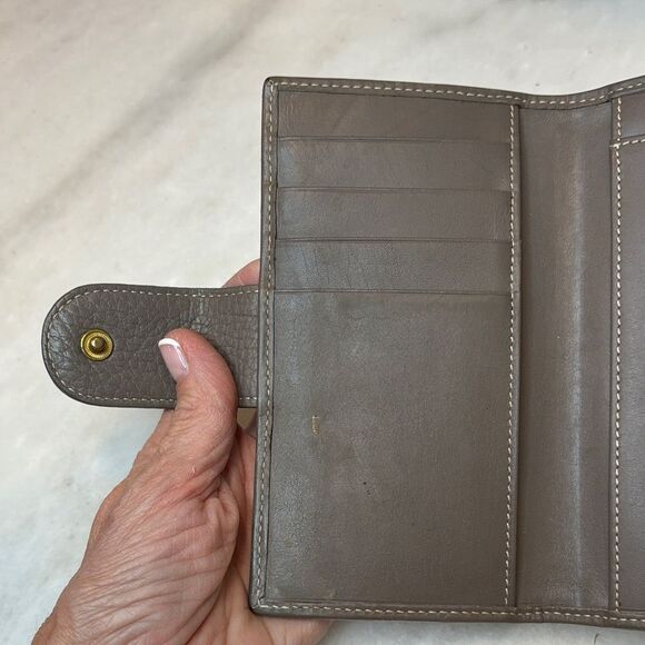 Dooney & Bourke Wallet Checkbook Vintage Signature Slim Wallet - Picture 14 of 16